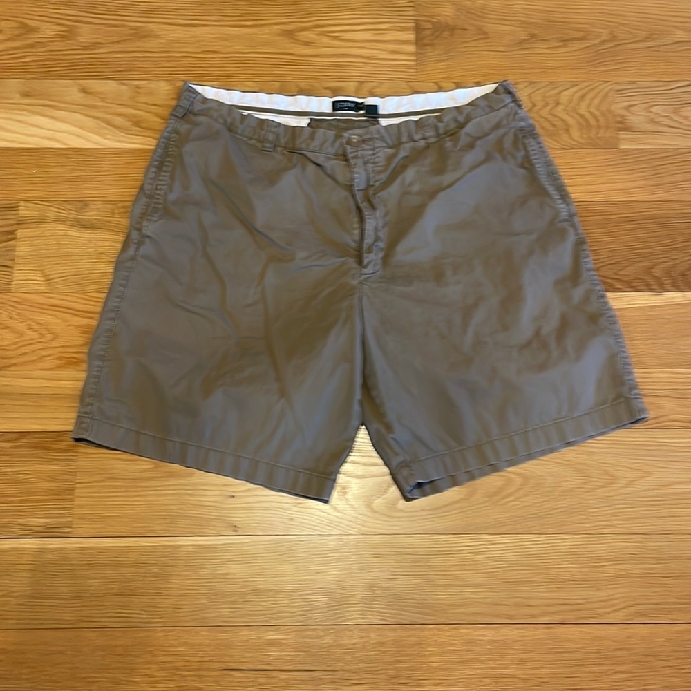 J.Crew men’s flat front 38 brown shorts